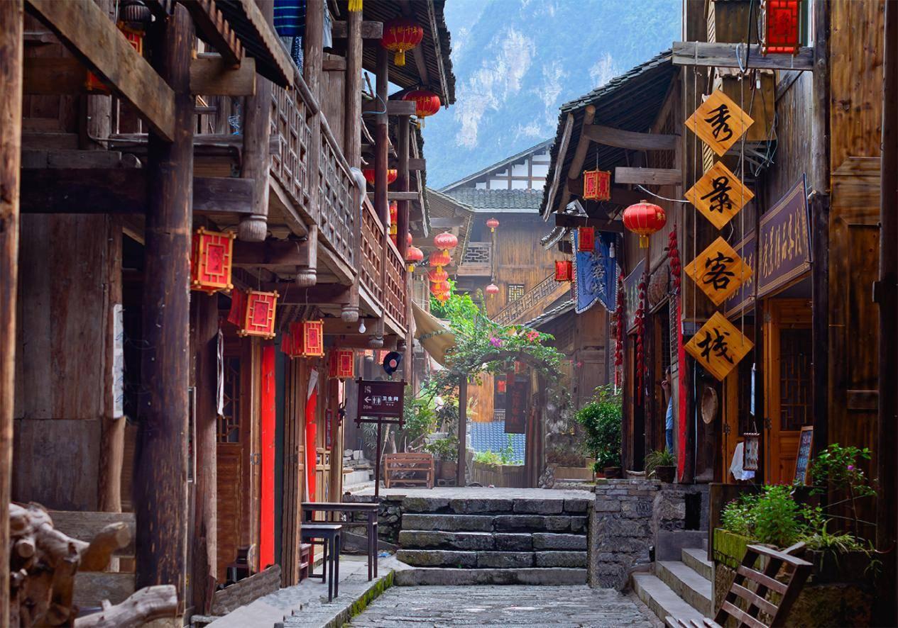 空中抛枪